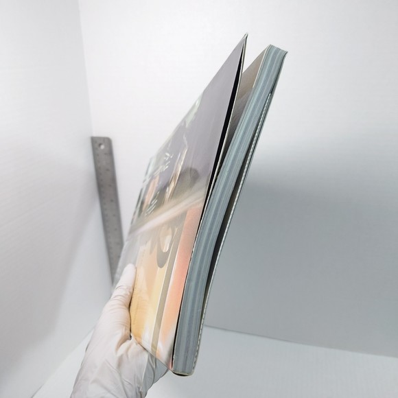 Ryo Yoshizawa (Oryo) Photobook - Picture 4 of 12